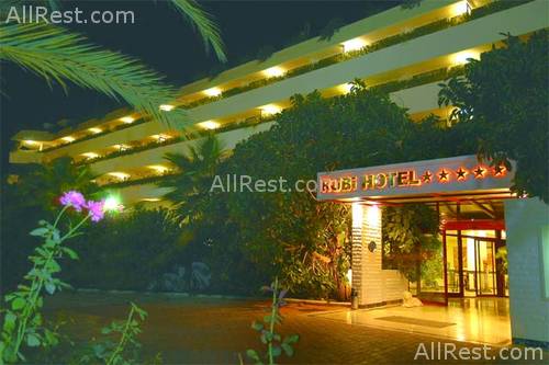 Rubi Hotel 10